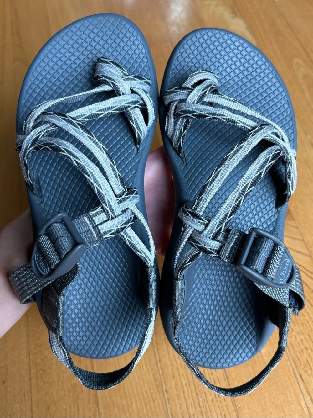 Chaco Women's ZX/2 Classic Sandals Gray Black White Double Strap Toe Loop Size 6